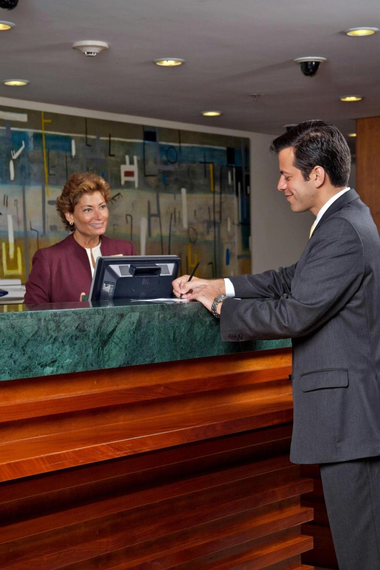 Marriott Venezuela Hotel Playa Grande Exterior photo