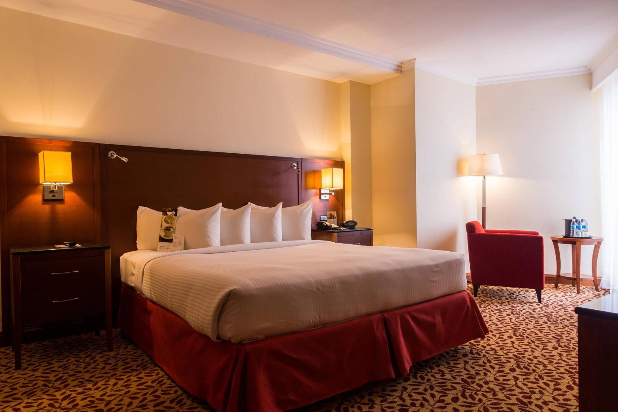 Marriott Venezuela Hotel Playa Grande Exterior photo